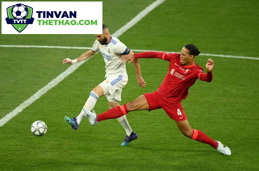 Los Blancos hoàn toàn không có ý định chiêu mộ trung vệ người Hà Lan.