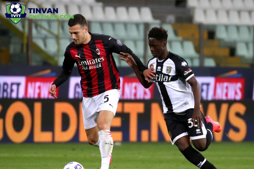 AC Milan Đối Đầu Parma: Cuộc Chiến Kịch Tính Tại San Siro, 18h30 ngày 26/1/2025