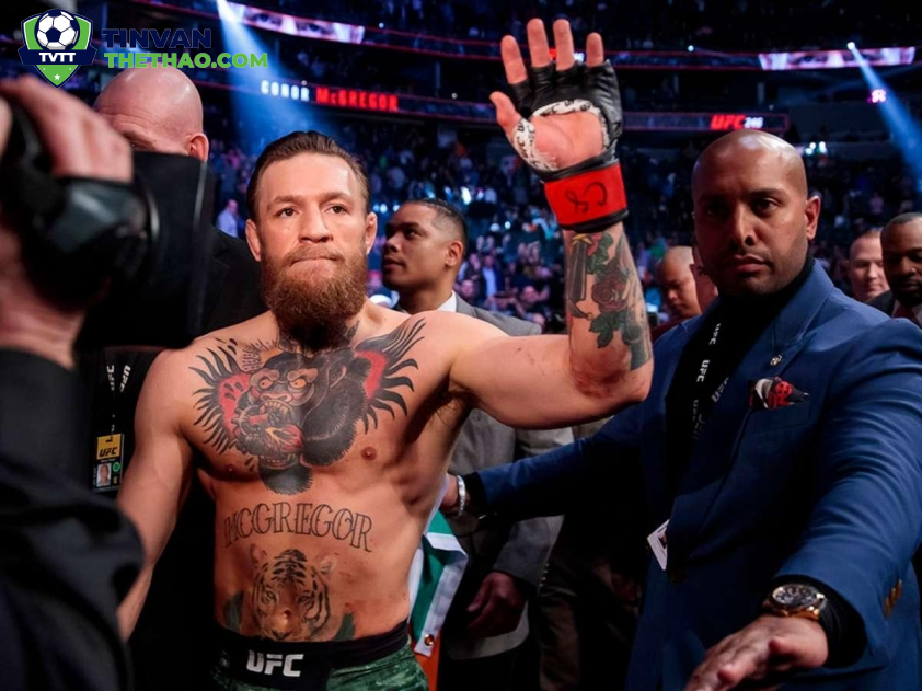 “Conor McGregor: Người Kế Thừa Tinh Thần Quyền Anh Của Muhammad Ali”