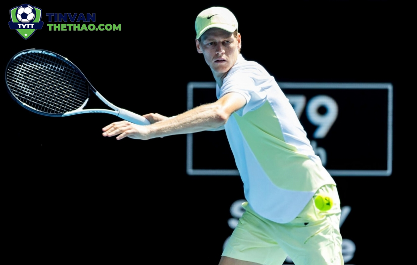 “Jannik Sinner Có Màn Khởi Động Ấn Tượng tại Giải Quần Vợt Australian Open 2025”