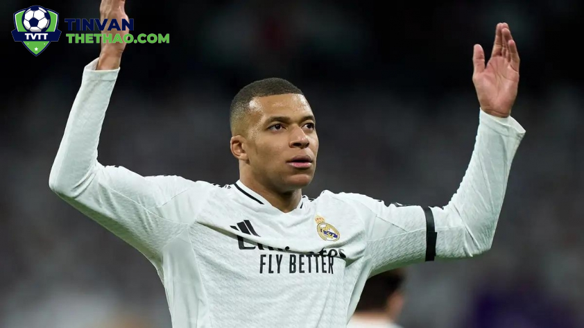 Mbappe đang dần hòa nhập với môi trường tại Real Madrid (Ảnh: Getty).