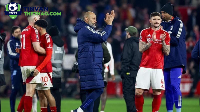 Nottingham của Nuno Espirito Santo đang bất khả chiến bại trong 8 vòng đấu liên tiếp. Ảnh: Getty