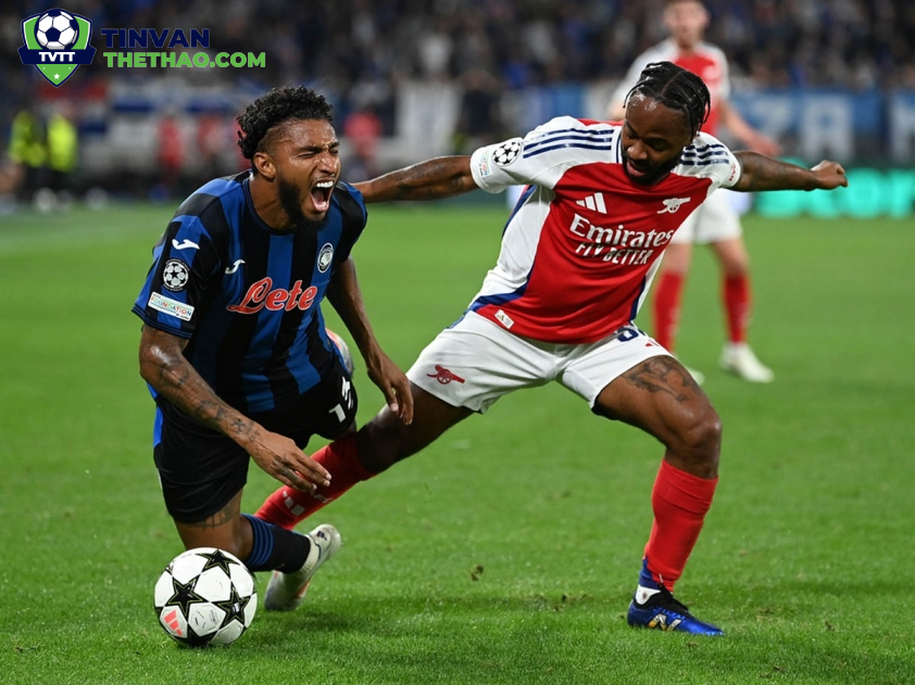 Sterling đang có những ngày tháng khó khăn tại Arsenal (Ảnh: Getty).